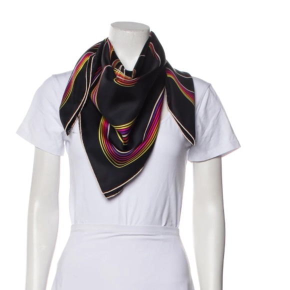 Hermès 24 Faubourg Silk Scarf 90cm - Picture 3 of 3